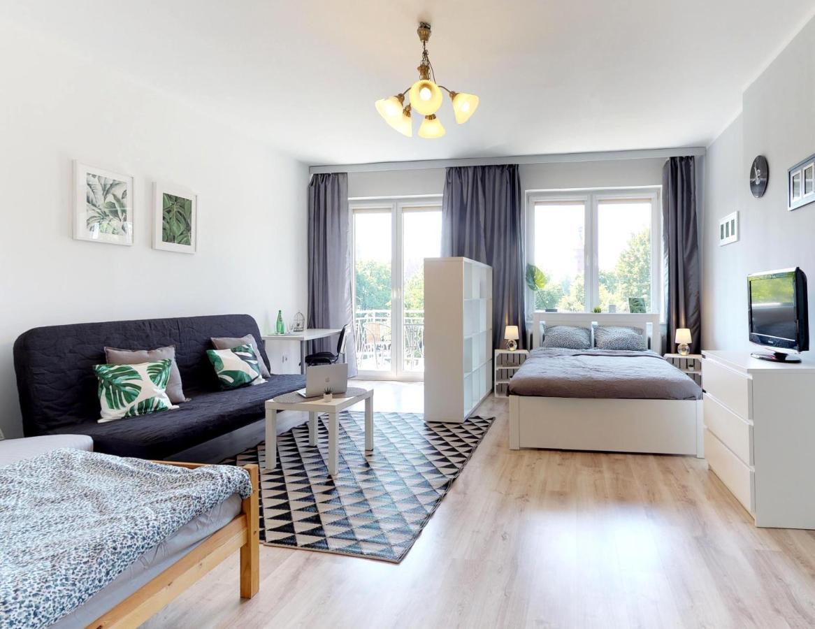 New Whitehouse Rooms กดัญสก์ ภายนอก รูปภาพ