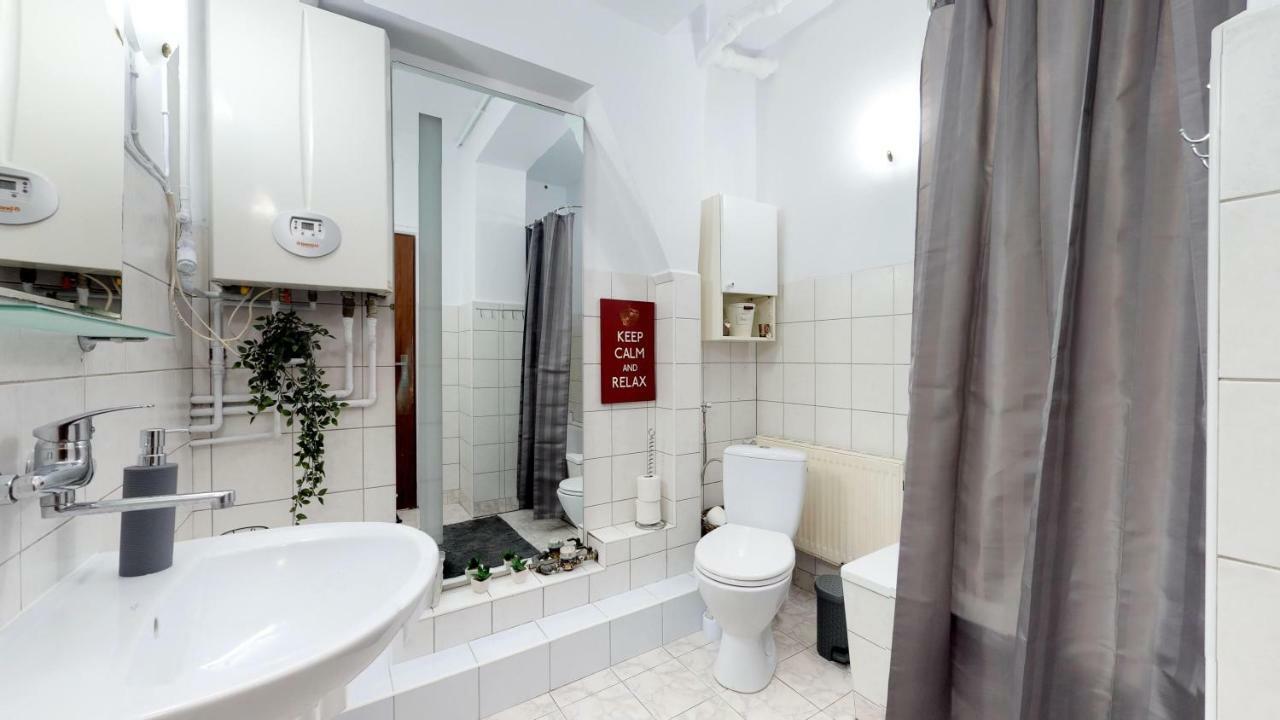 New Whitehouse Rooms กดัญสก์ ภายนอก รูปภาพ